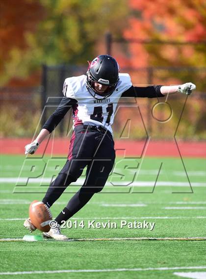 Thumbnail 1 in Valley Regional/Old Lyme @ Coginchaug Regional photogallery.