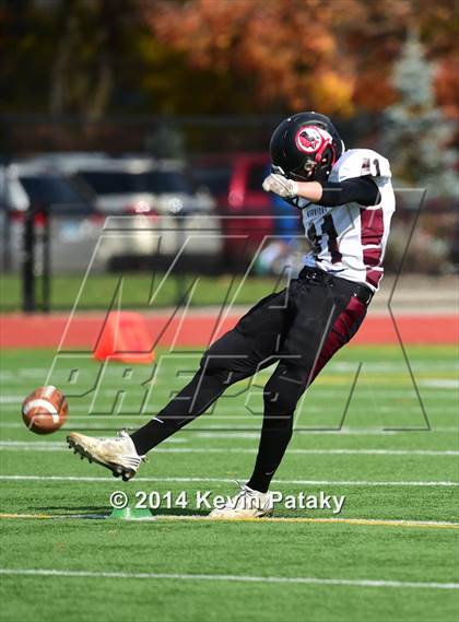 Thumbnail 3 in Valley Regional/Old Lyme @ Coginchaug Regional photogallery.