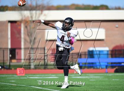 Thumbnail 1 in Valley Regional/Old Lyme @ Coginchaug Regional photogallery.