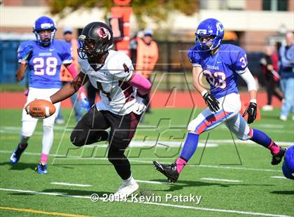Thumbnail 2 in Valley Regional/Old Lyme @ Coginchaug Regional photogallery.