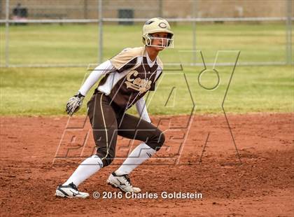 Thumbnail 1 in Canyon vs. San Clemente photogallery.