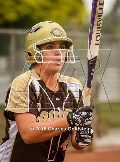 Thumbnail 1 in Canyon vs. San Clemente photogallery.