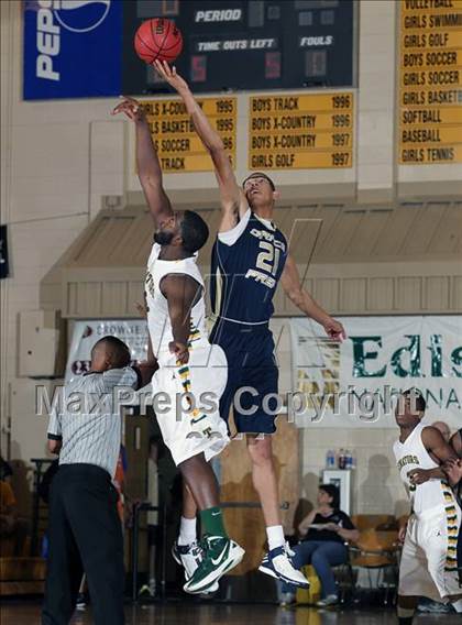 Thumbnail 1 in Grace Prep vs. Cincinnati Taft  (City of Palms Classic) photogallery.