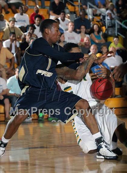 Thumbnail 3 in Grace Prep vs. Cincinnati Taft  (City of Palms Classic) photogallery.