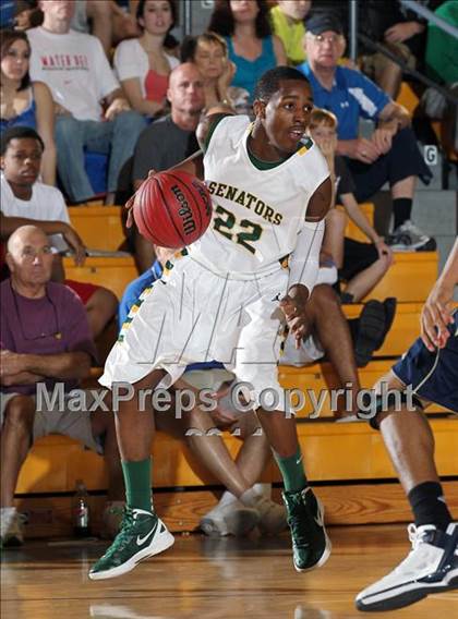 Thumbnail 2 in Grace Prep vs. Cincinnati Taft  (City of Palms Classic) photogallery.