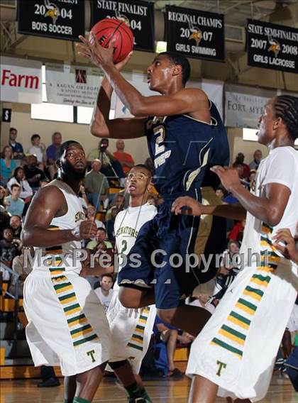 Thumbnail 2 in Grace Prep vs. Cincinnati Taft  (City of Palms Classic) photogallery.