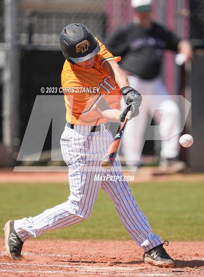 Thumbnail 3 in Ridgeview vs. St. Helens (Coach Bob Tournament) photogallery.