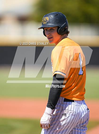 Thumbnail 2 in Ridgeview vs. St. Helens (Coach Bob Tournament) photogallery.