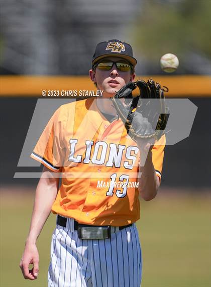 Thumbnail 3 in Ridgeview vs. St. Helens (Coach Bob Tournament) photogallery.