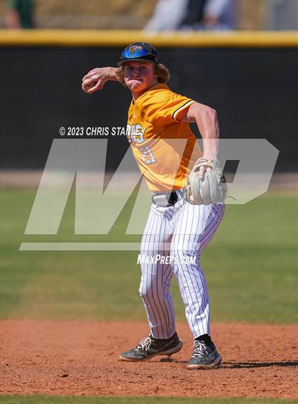 Thumbnail 2 in Ridgeview vs. St. Helens (Coach Bob Tournament) photogallery.