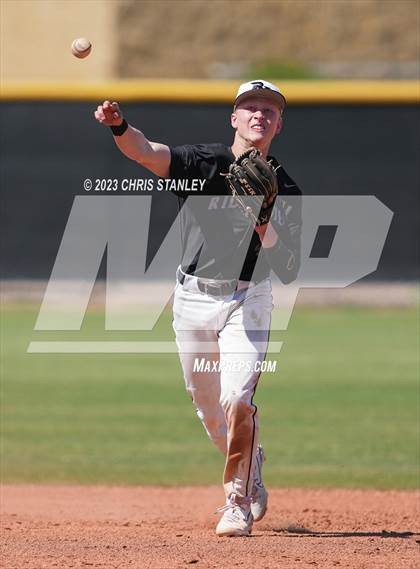 Thumbnail 1 in Ridgeview vs. St. Helens (Coach Bob Tournament) photogallery.