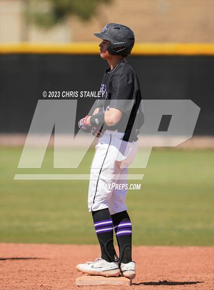 Thumbnail 2 in Ridgeview vs. St. Helens (Coach Bob Tournament) photogallery.