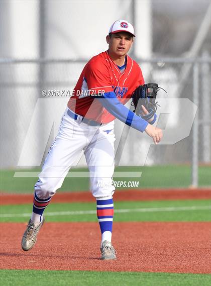 Thumbnail 2 in Holliday vs Graham (Walker Stallcup Tournament) photogallery.