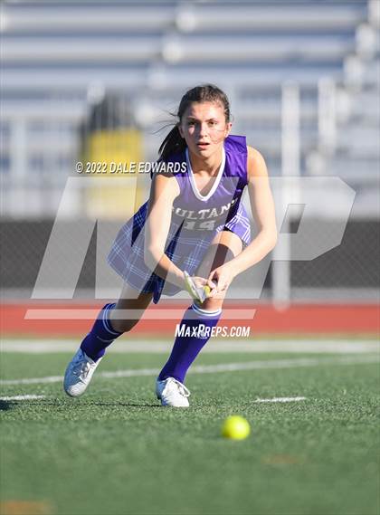 Thumbnail 3 in Mission Bay vs Santana (CIF SDS D2 1st Round) photogallery.