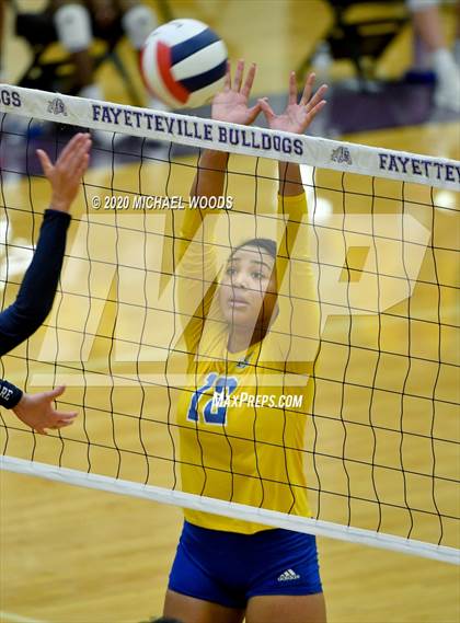 Thumbnail 3 in North Little Rock vs. Bentonville West photogallery.