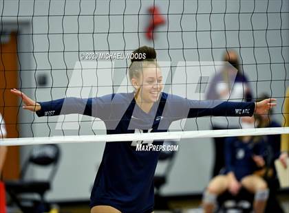 Thumbnail 3 in North Little Rock vs. Bentonville West photogallery.