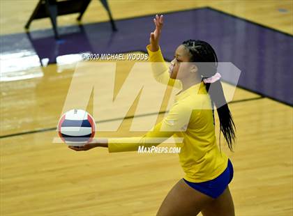 Thumbnail 3 in North Little Rock vs. Bentonville West photogallery.