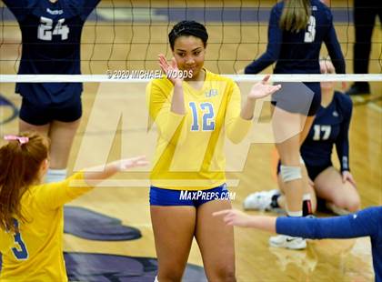 Thumbnail 2 in North Little Rock vs. Bentonville West photogallery.