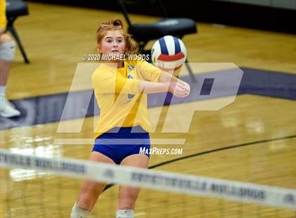 Thumbnail 1 in North Little Rock vs. Bentonville West photogallery.