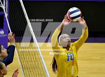 Thumbnail 3 in North Little Rock vs. Bentonville West photogallery.