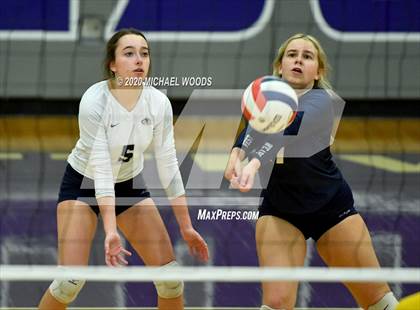 Thumbnail 2 in North Little Rock vs. Bentonville West photogallery.