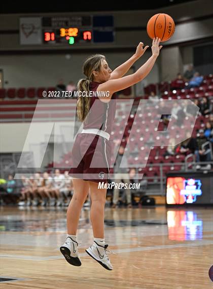 Thumbnail 2 in Norfork vs. Kirby (AAA 1A Semi-Final) photogallery.
