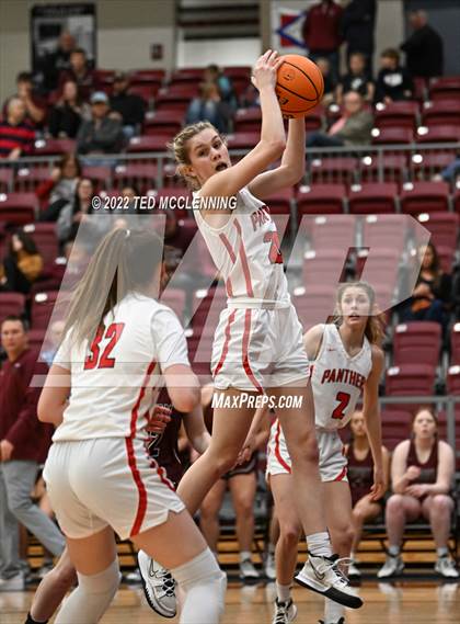 Thumbnail 3 in Norfork vs. Kirby (AAA 1A Semi-Final) photogallery.
