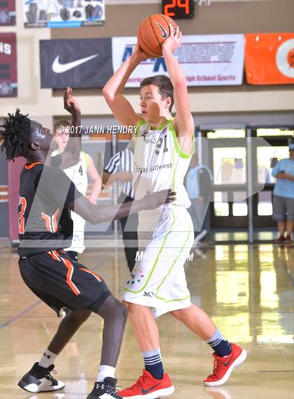 Thumbnail 3 in Balboa School vs Urspring Germany (Rancho Mirage Holiday Invitational) photogallery.