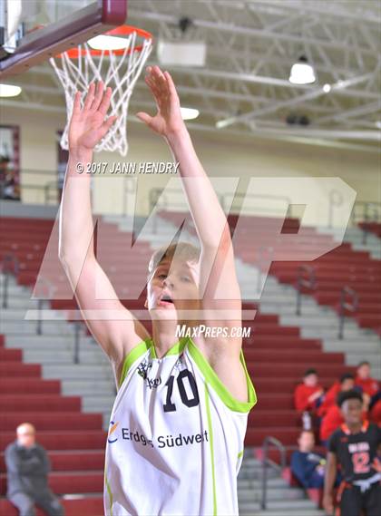 Thumbnail 3 in Balboa School vs Urspring Germany (Rancho Mirage Holiday Invitational) photogallery.