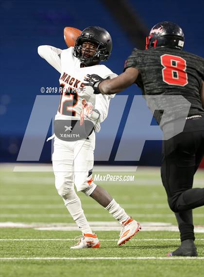 Thumbnail 3 in McKinley vs. South Park (Section 6 Class A Final) photogallery.