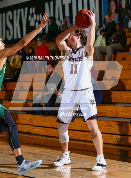 Thumbnail 1 in Woodcreek vs. St. Patrick-St. Vincent (Adidas Challenge) photogallery.