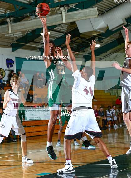 Thumbnail 1 in Woodcreek vs. St. Patrick-St. Vincent (Adidas Challenge) photogallery.