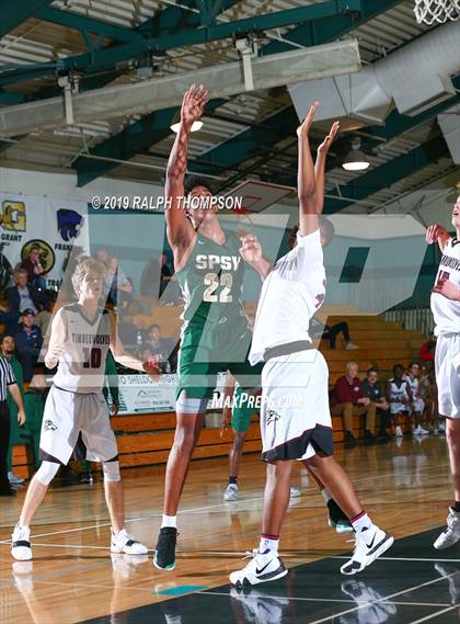 Thumbnail 2 in Woodcreek vs. St. Patrick-St. Vincent (Adidas Challenge) photogallery.