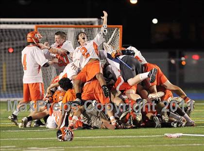 Thumbnail 3 in Jesuit vs. Benjamin (State Playoffs) photogallery.