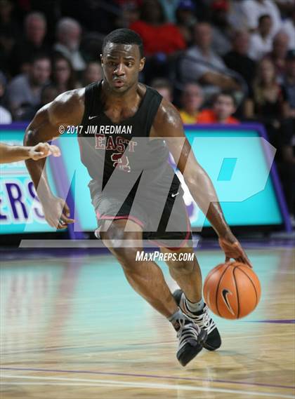 Thumbnail 1 in University vs. Memphis East (City of Palms Classic) photogallery.