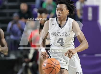 Thumbnail 3 in University vs. Memphis East (City of Palms Classic) photogallery.