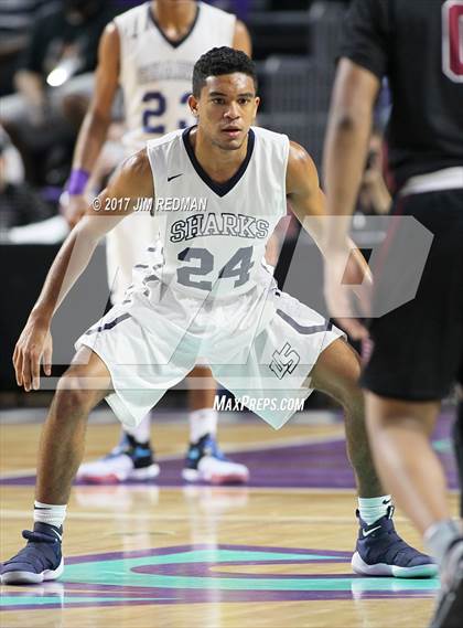 Thumbnail 2 in University vs. Memphis East (City of Palms Classic) photogallery.