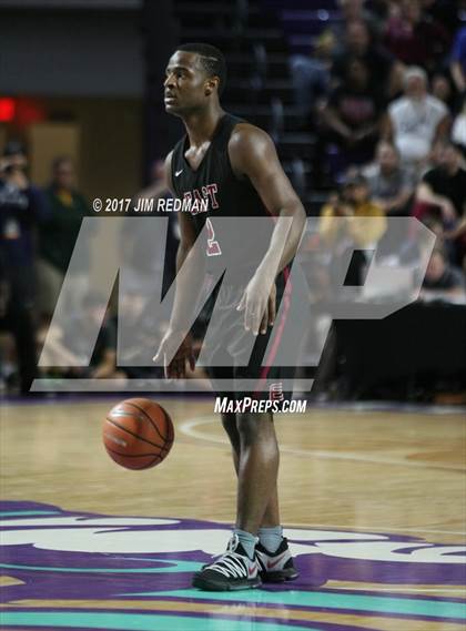 Thumbnail 1 in University vs. Memphis East (City of Palms Classic) photogallery.