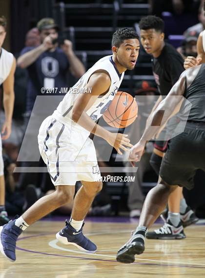 Thumbnail 2 in University vs. Memphis East (City of Palms Classic) photogallery.
