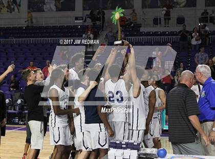 Thumbnail 2 in University vs. Memphis East (City of Palms Classic) photogallery.
