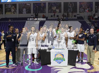 Thumbnail 3 in University vs. Memphis East (City of Palms Classic) photogallery.