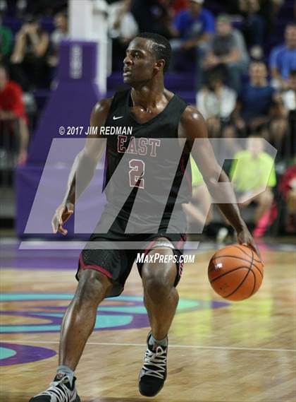 Thumbnail 3 in University vs. Memphis East (City of Palms Classic) photogallery.