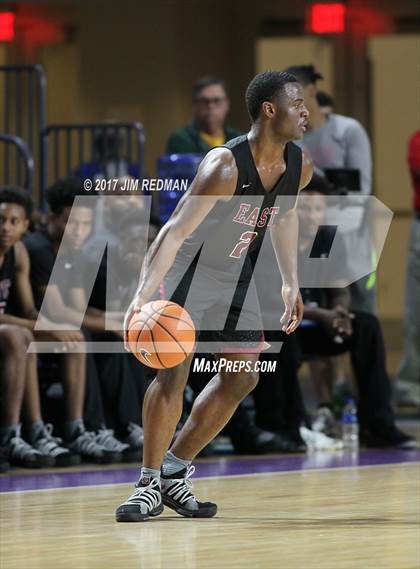 Thumbnail 3 in University vs. Memphis East (City of Palms Classic) photogallery.