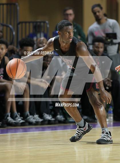 Thumbnail 1 in University vs. Memphis East (City of Palms Classic) photogallery.