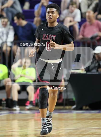 Thumbnail 3 in University vs. Memphis East (City of Palms Classic) photogallery.