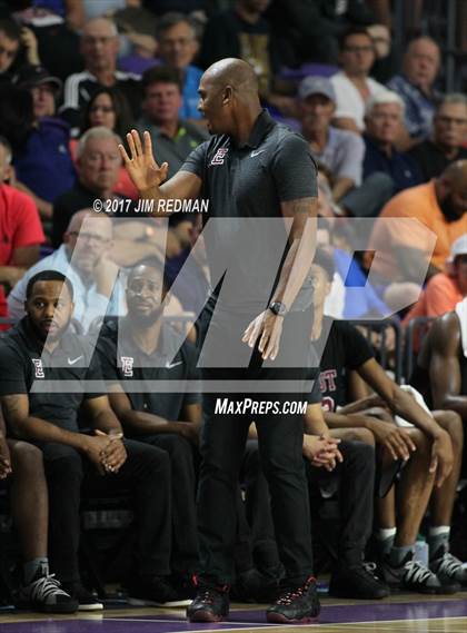 Thumbnail 2 in University vs. Memphis East (City of Palms Classic) photogallery.