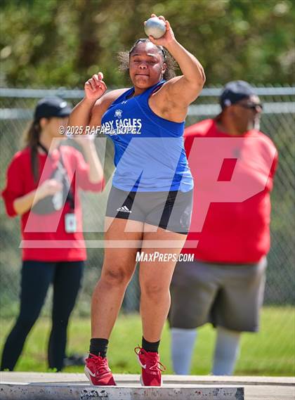 Thumbnail 3 in Spartan Relays (Shot Put) photogallery.