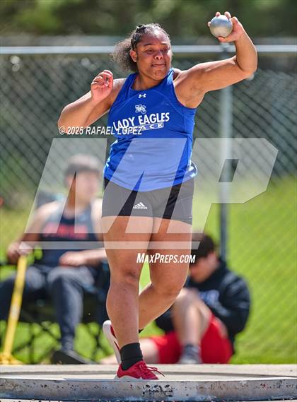 Thumbnail 3 in Spartan Relays (Shot Put) photogallery.