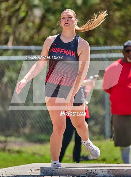 Thumbnail 1 in Spartan Relays (Shot Put) photogallery.