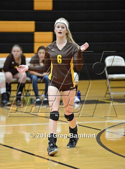 Thumbnail 2 in Inderkum @ Yuba City photogallery.